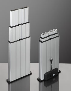columna eléctrica telescópica / de 3 etapas / de 2 etapas / compacta