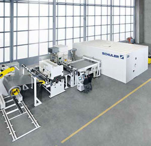 línea de corte alimentada por bobina / de acero / para aluminio / automática