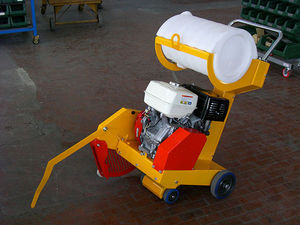 máquina de aserrar vertical / circular / para asfalto / compacta