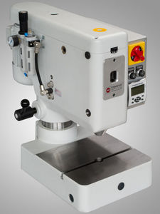 máquina de remachado manual / neumática / radial / de sobremesa