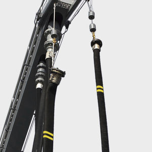 tubo flexible para fuel / para aplicaciones marinas / para cisterna / de caucho