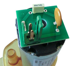bomba para agua caliente / con motor DC / semisumergible / centrífuga