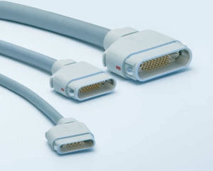 conector de datos / coaxial / rectangular / de extensión-retracción