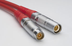 conector de datos / coaxial / de extensión-retracción / estanco