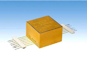 oscilador OCXO / electrónico / enchufable / para aplicaciones espaciales