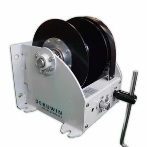 cabrestante manual / de tornillo sin fin / 2 velocidades