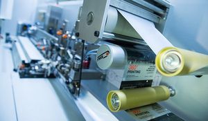línea de producción de tubos de cosmética