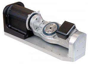 mesa rotativa basculante / de gran precisión / servoaccionada / para cargas pesadas