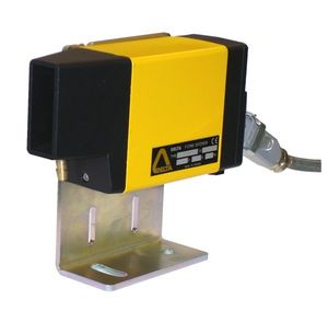 barrera fotoeléctrica de seguridad / de mono haz / IP67 / para la detección de agujeros de soldadura