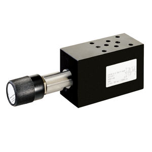 regulador-reductor de presión para aceite / con chapaleta / de control directo