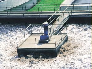 aireador de superficie / para tratamiento de aguas residuales