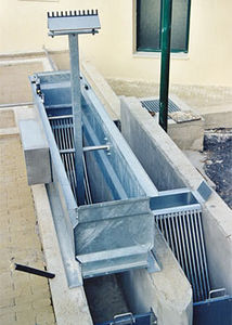 reja rotativa / para el tratamiento de aguas residuales