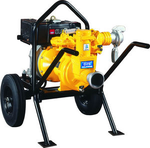 bomba de agua / con motor térmico / centrífuga / de alto rendimiento