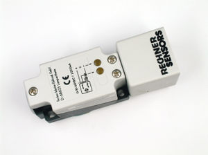 sensor de proximidad inductivo / rectangular / IP68 / de plástico