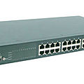 convertidor Ethernet / de fibras ópticas - 24 x 10/100TX, 2 x 10/1000T + 2x1000SFP