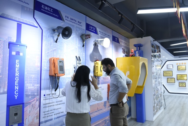 J&R Technology Ltd Photo 5