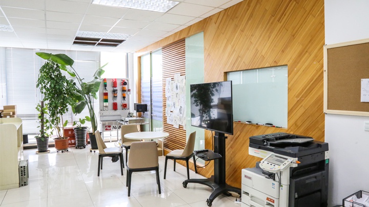Shanghai Nanhua Electronics Company Photo 7