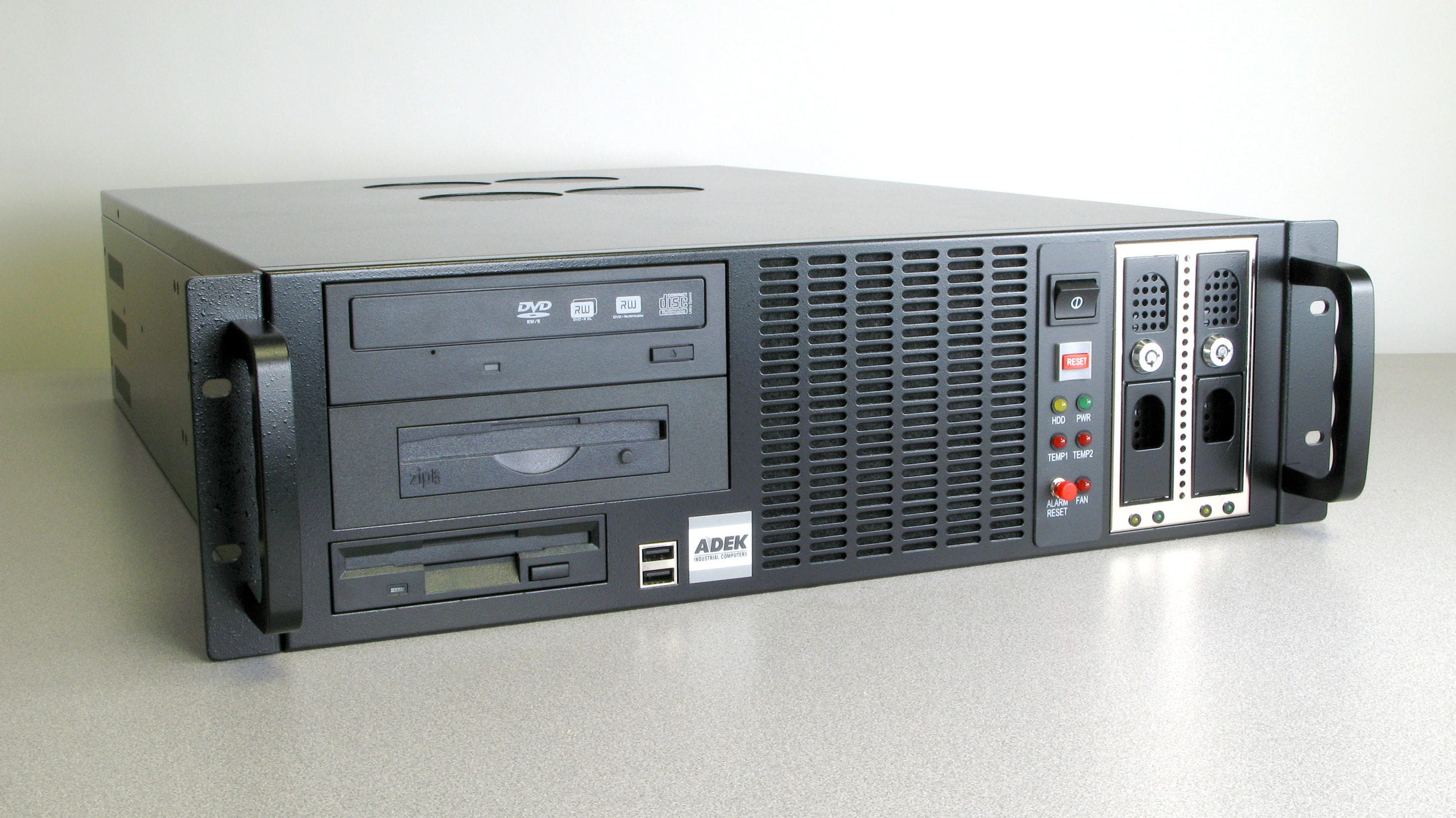 3U3838 - r5qzko6