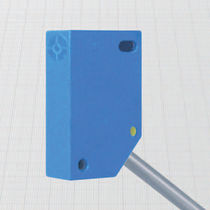 Sensor de proximidad inductivo / rectangular...