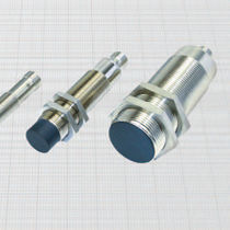Sensor de proximidad inductivo / cilíndrico...