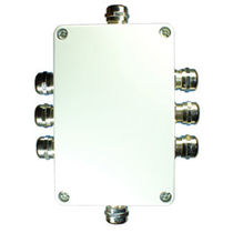 Caja de conexiones de pared / en riel DIN...
