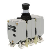 Disyuntor con actuador de muelle / 3 polos