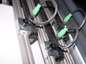 máquina perforadora de papel