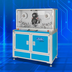 máquina perforadora para films de plástico