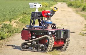 UGV de lucha contra incendios / de vigilancia
