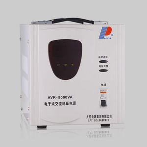 estabilizador de tensión AC / automático