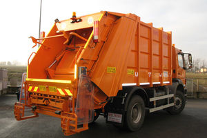compactador de basura móvil