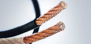 cable eléctrico de alimentación