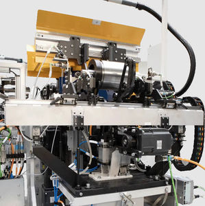 máquina equilibradora horizontal 1