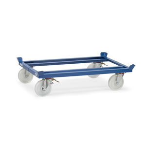 plataforma rodante de metal