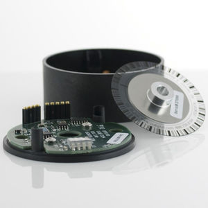 encoder rotativo absoluto / óptico / con salida analógica / con árbol macizo