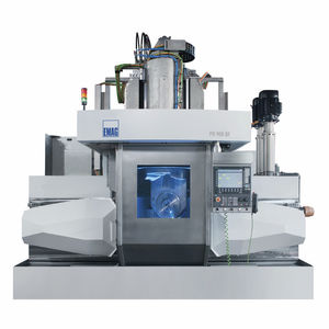 máquina de mecanizado 5 ejes
