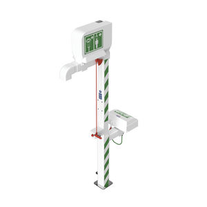 ducha de seguridad de pie 1