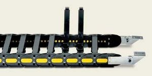 cadena portacables con eslavones practicables