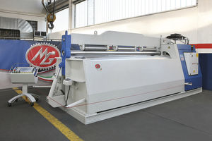 máquina roladora de 4 rodillos