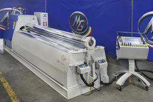 máquina roladora de 4 rodillos