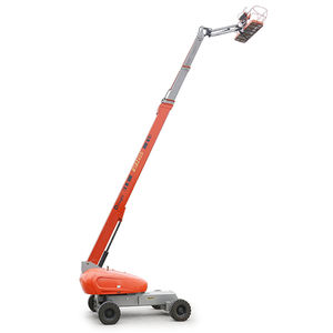 cesta articulada autopropulsada