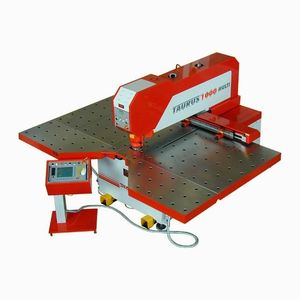 punzonadora CNC