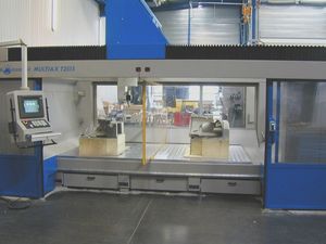 fresadora CNC 5 ejes / vertical / tipo puente / con mesa fija