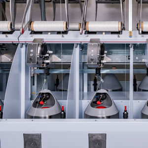 máquina de retorcimiento automática