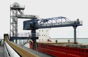 cargador de barcos para productos a granel 1