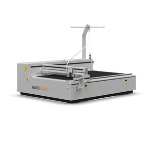 máquina de corte láser CO2