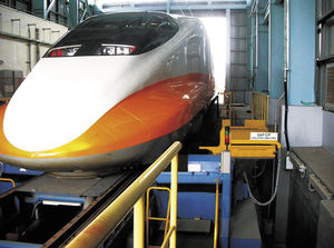 torno CNC / compacto / para perfilado de ruedas de tren