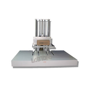 máquina de prueba con torre de caída