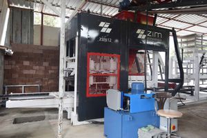 máquina para fabricación de bloques de hormigón