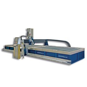 máquina de corte con chorro de agua 1